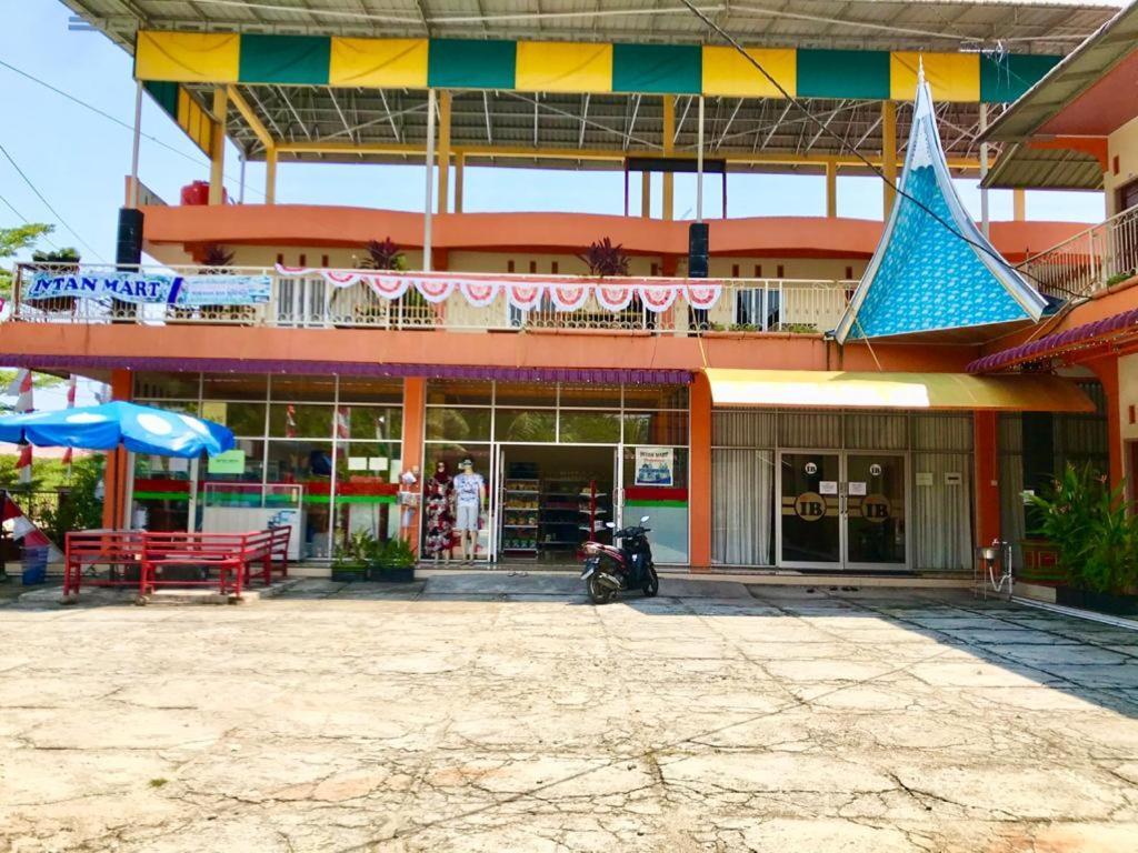 Penginapan Intan Bandara ปาดัง ภายนอก รูปภาพ