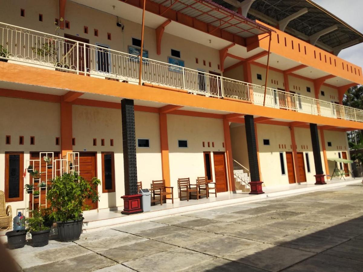Penginapan Intan Bandara ปาดัง ภายนอก รูปภาพ